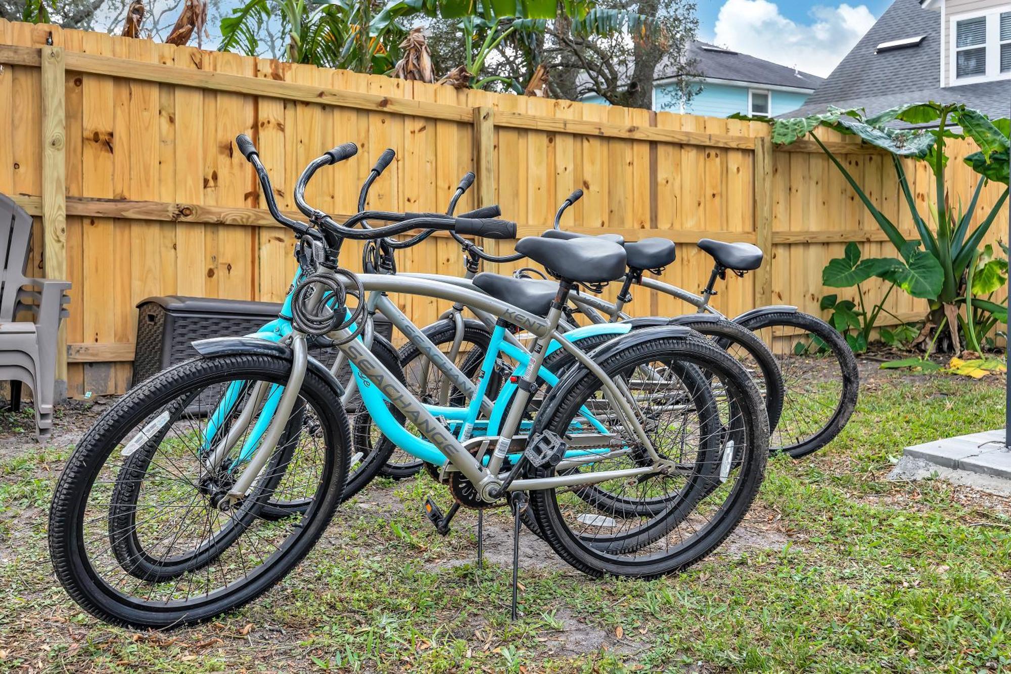 {Hidden Gem} Beach Home Blocks From Ocean +6 Bikes Jacksonville Beach Exterior photo